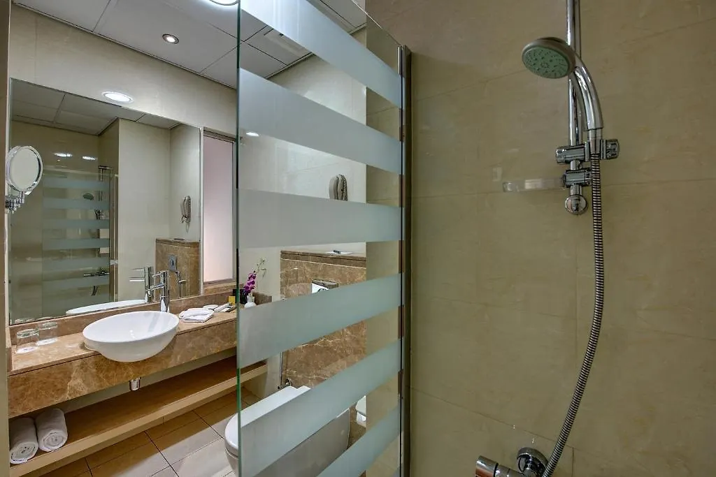 Al Khoory Executive Hotel, Al Wasl Dubai 3*,