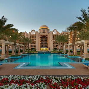  Apartment Globalstay At Palm Jumeirah Beachfront Paradise With Pool And Gym United Arab Emirates