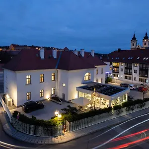navštívit hotel